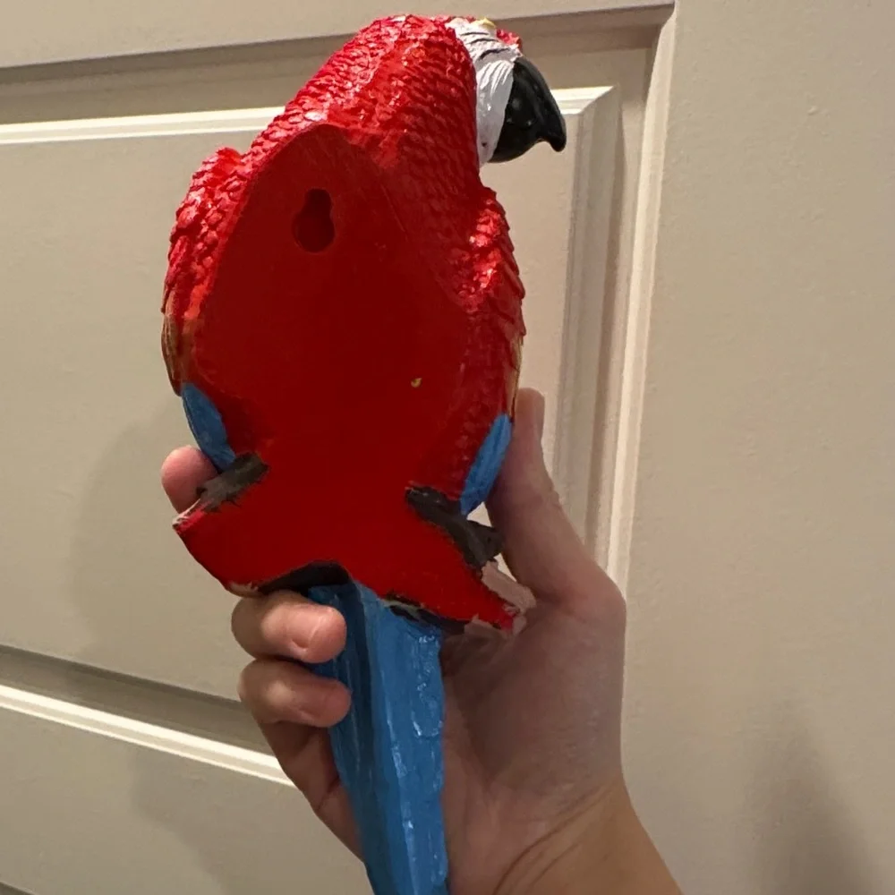 Parrot Wall Statue